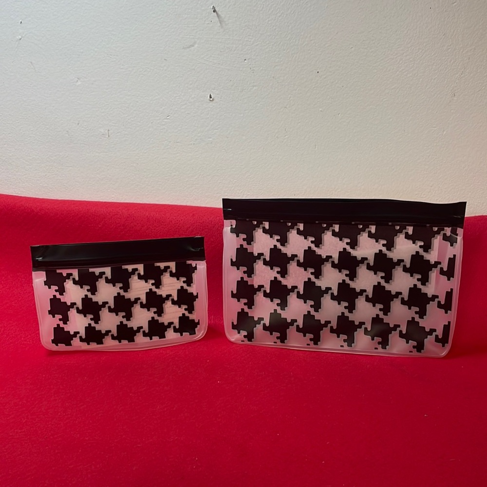 Thirty one reusable snack bag lot of 2 small/medium Classic Houndstooth